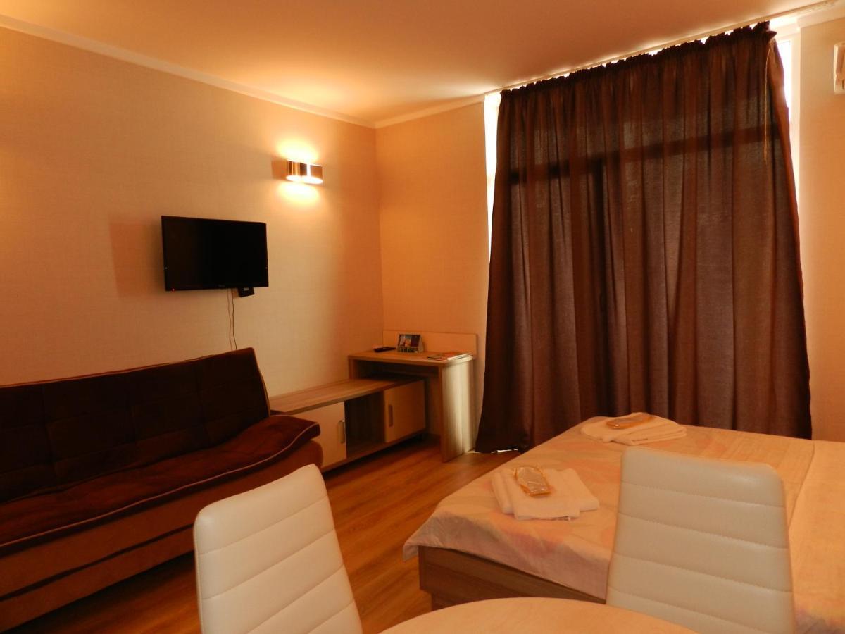 Orbi Sea Towers Batumi Resort Exterior photo