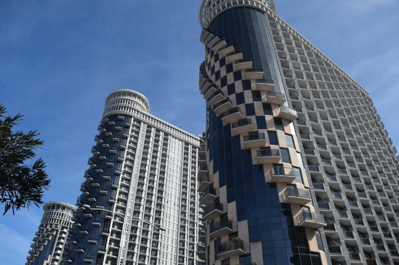 Orbi Sea Towers Batumi Resort Exterior photo